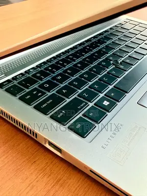 Laptop HP EliteBook 840 G5 8GB Intel Core I5 SSD 256GB