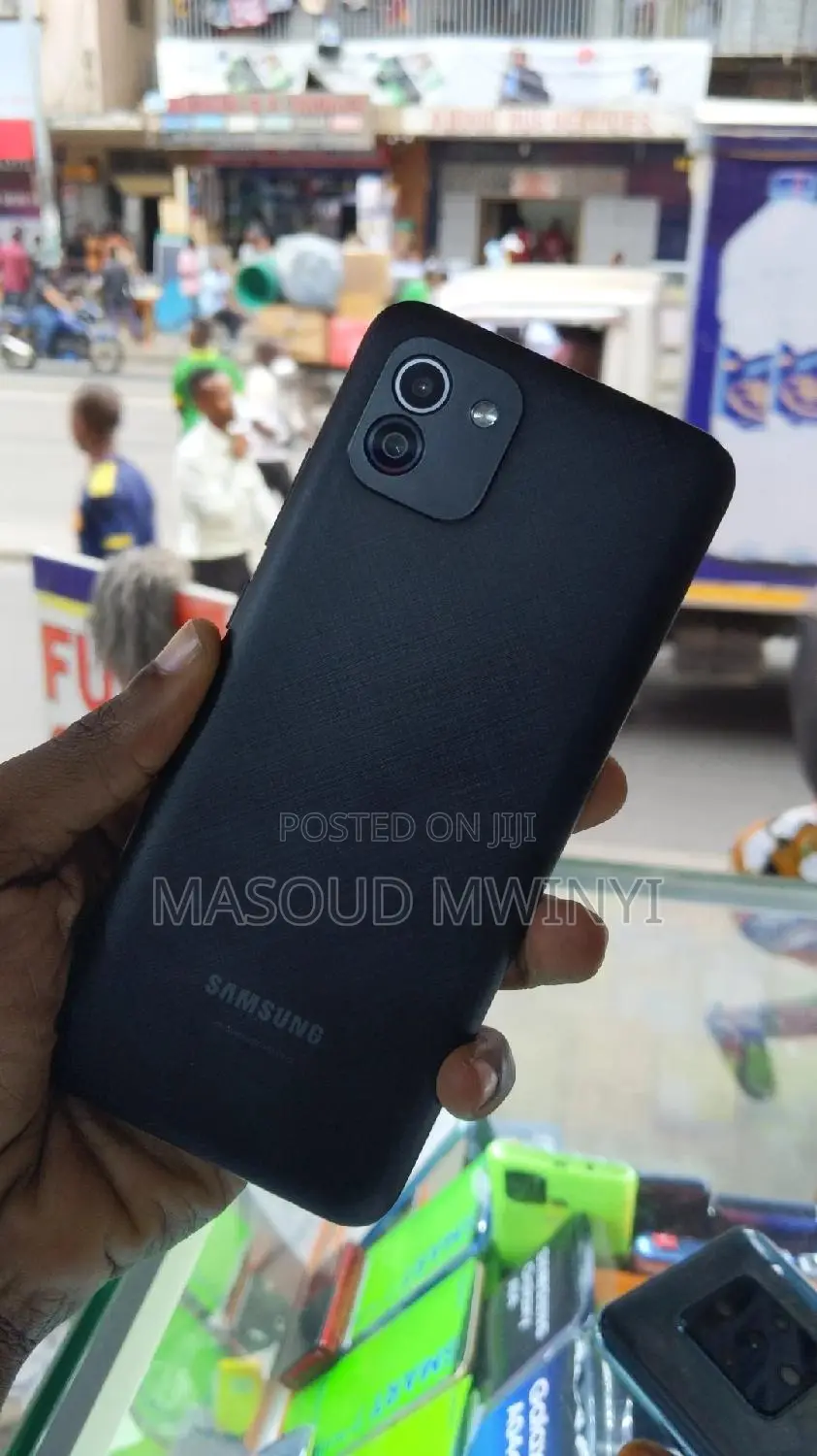 New Samsung Galaxy A03 32 GB Black