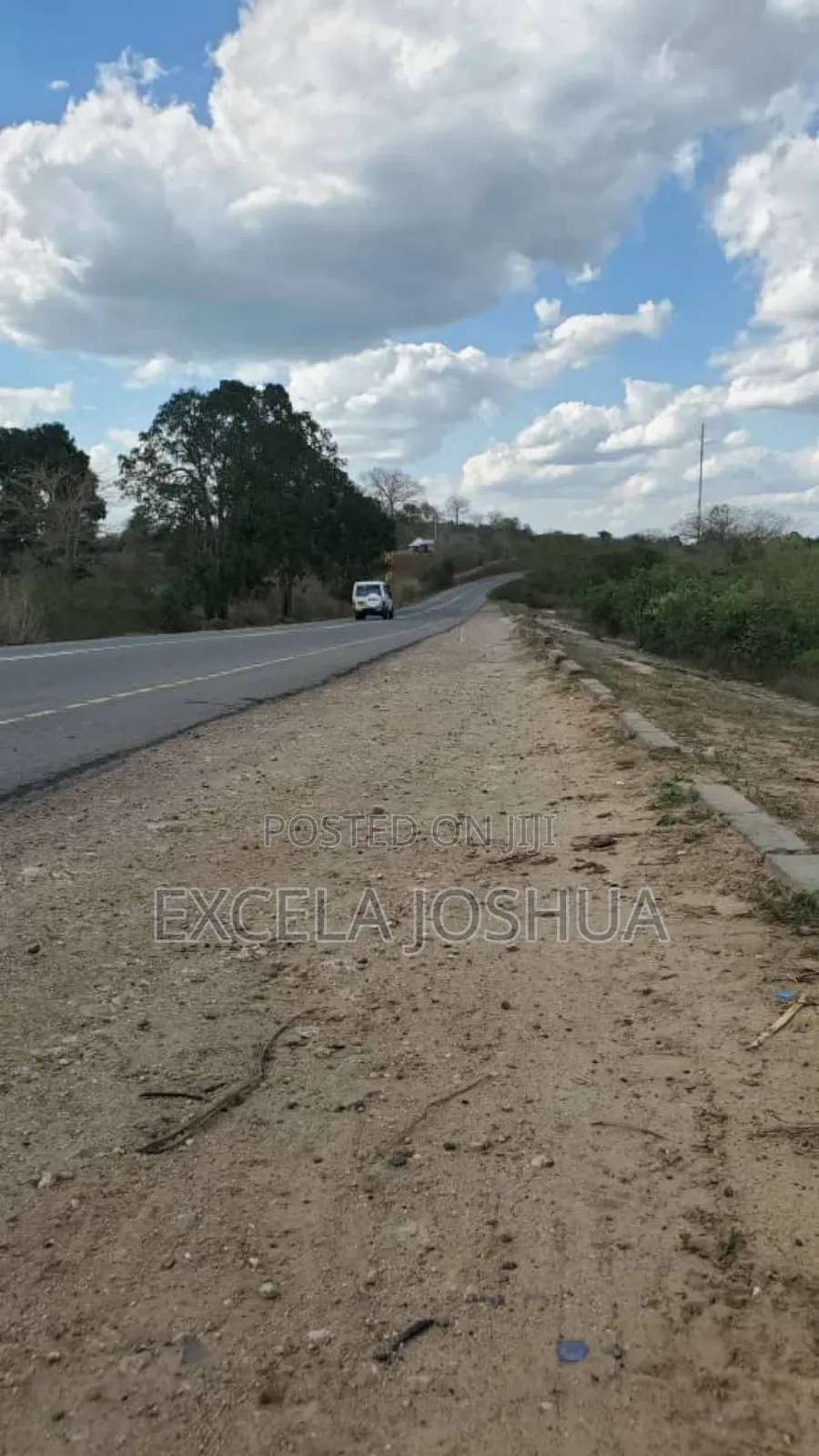 Shamba Ekari 100 Limegusa Main Road Linauzwa Mbwewe Bagamoyo