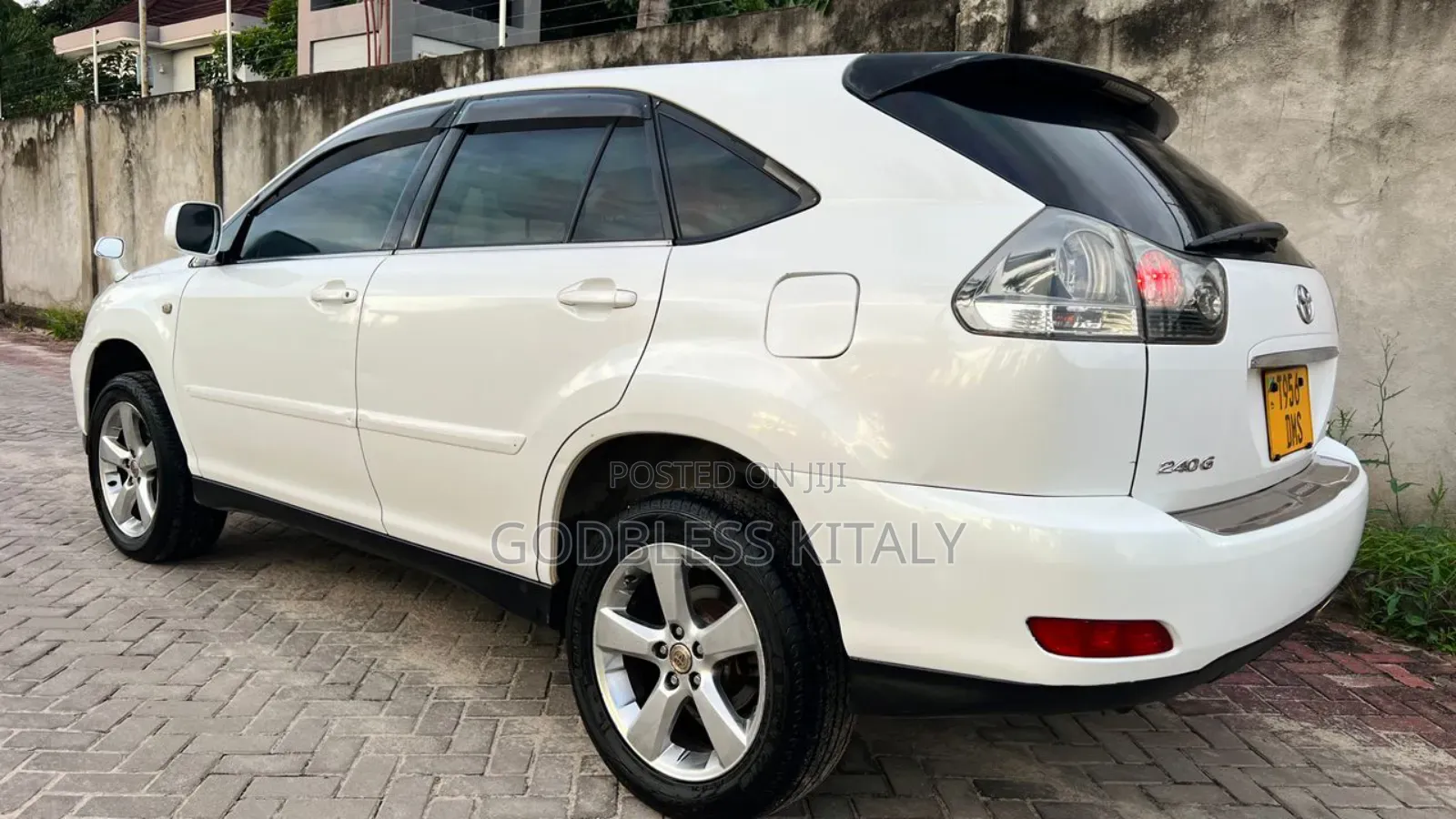 Toyota Harrier 2.2 16V 2003 White