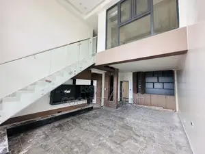 Furnished 3bdrm Apartment in Coolest Estate, Oyster Bay for rent