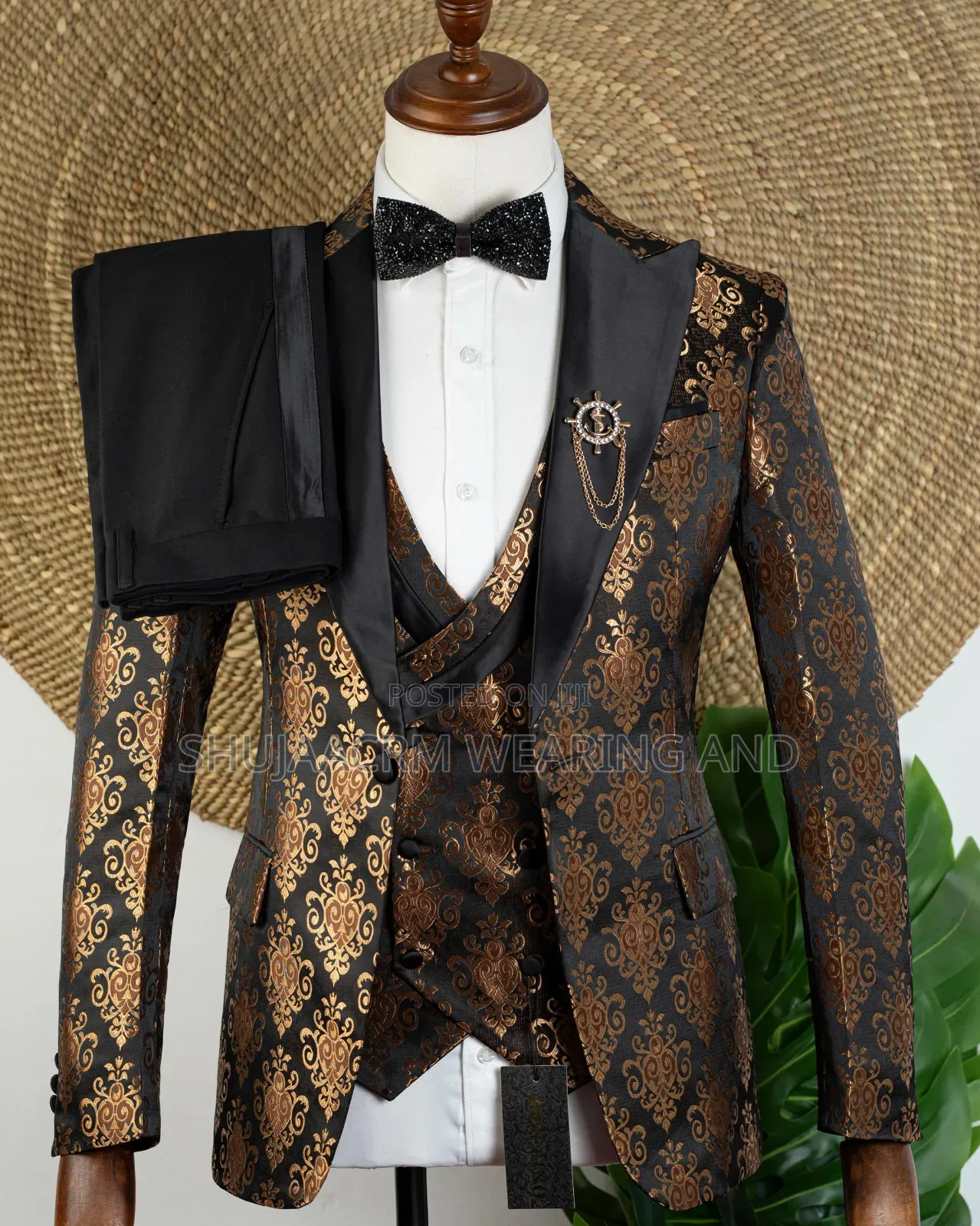 Suti Kwa Bei Ya Promosheni/Og Suits From Turkey
