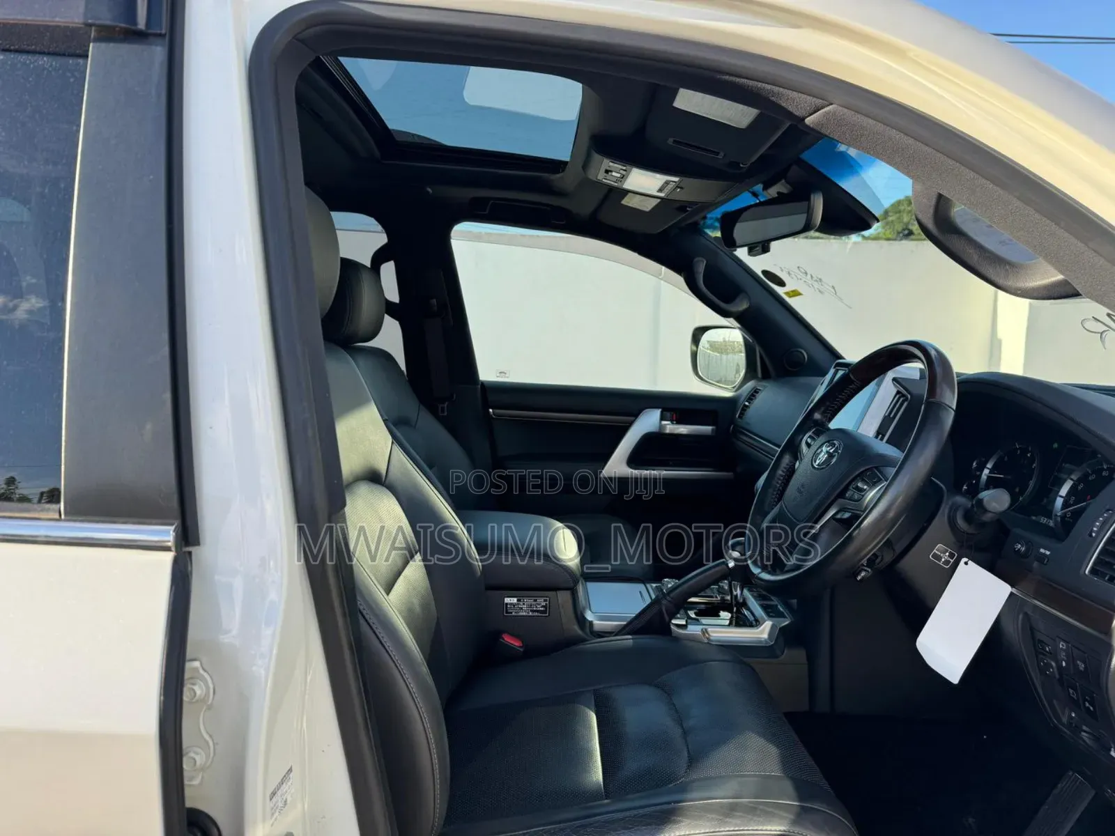 Toyota Land Cruiser 2018 Off white