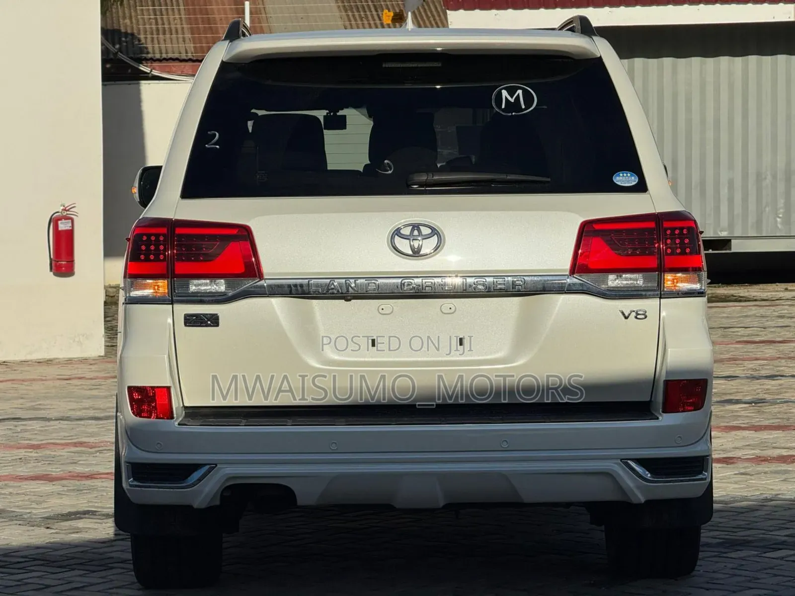 Toyota Land Cruiser 2018 Off white