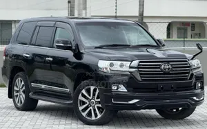 Toyota Land Cruiser 2016 Black