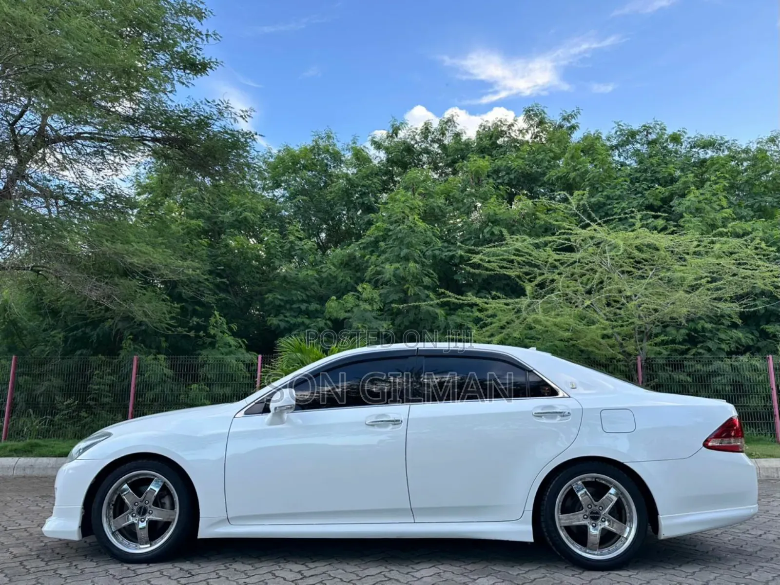 Toyota Crown 2009 Pearl