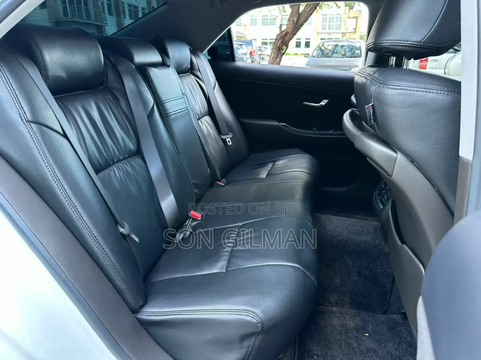 Toyota Crown 2009 Pearl