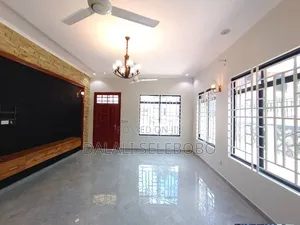 2bdrm Apartment in Kimara Stop Over for rent