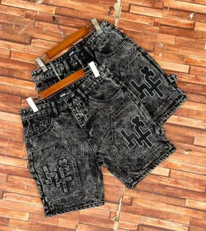 Men's Short Jeans Calture New Fashion in Town