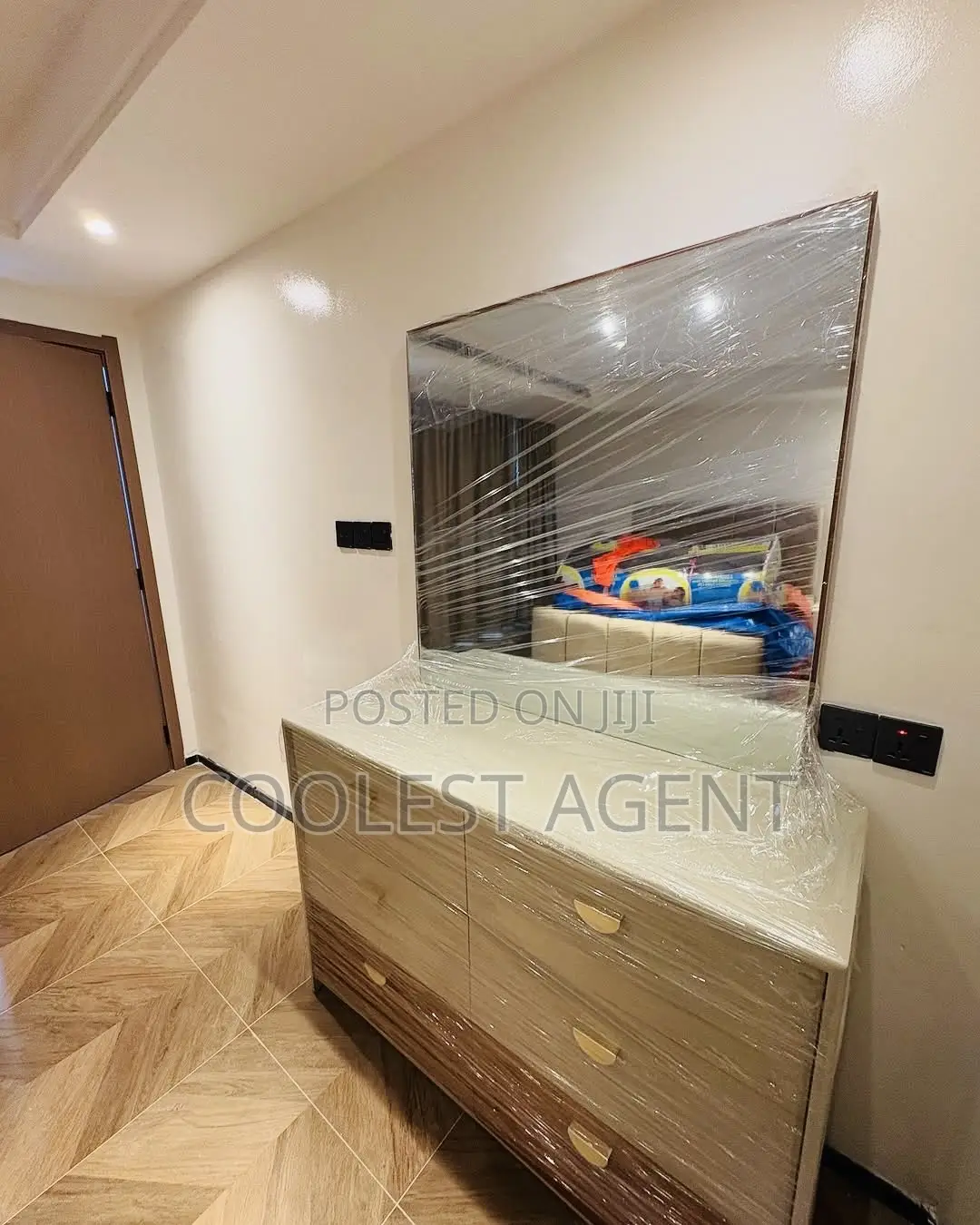 Furnished 1bdrm Apartment in Coolest Estate, Oyster Bay for rent