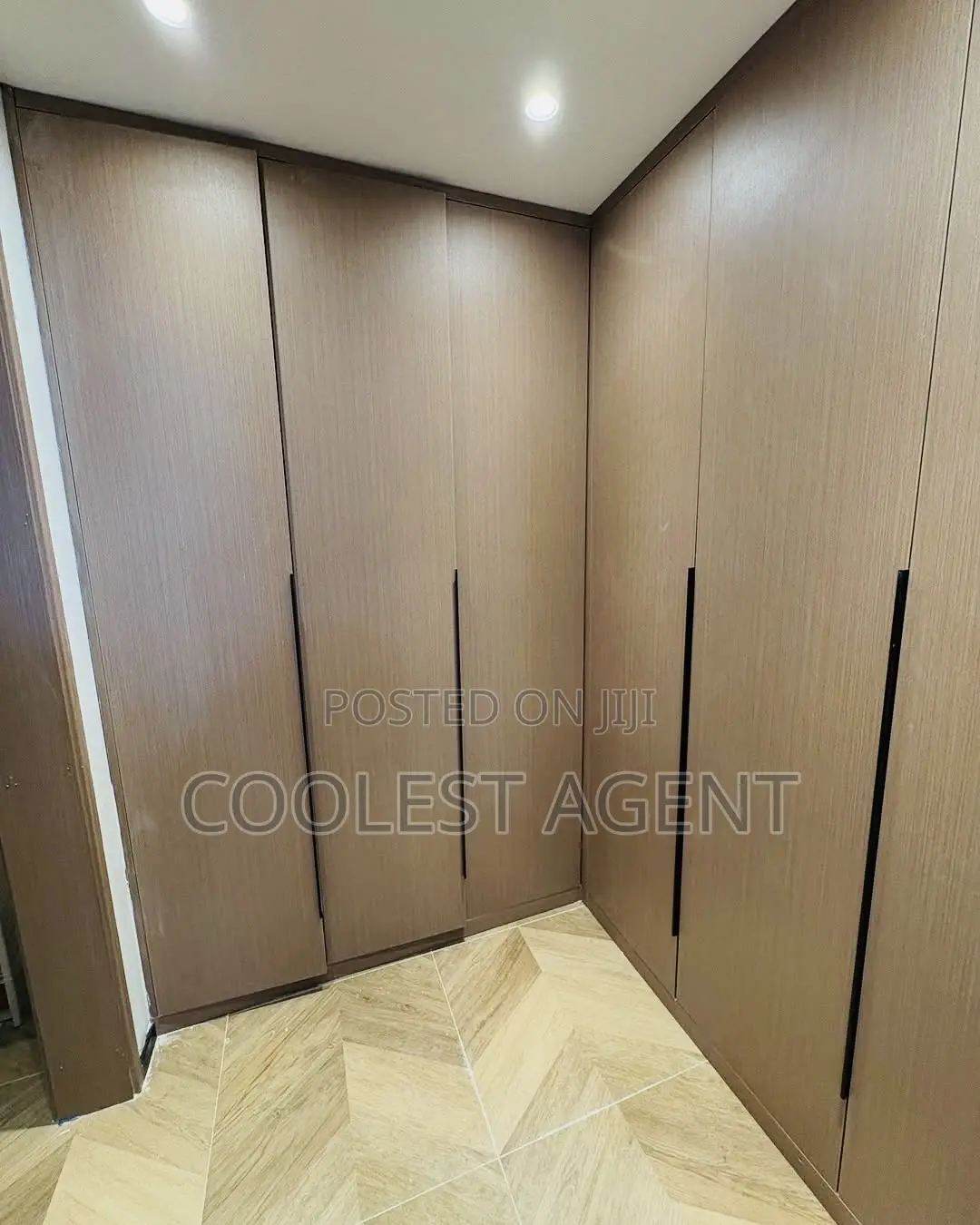 Furnished 1bdrm Apartment in Coolest Estate, Oyster Bay for rent
