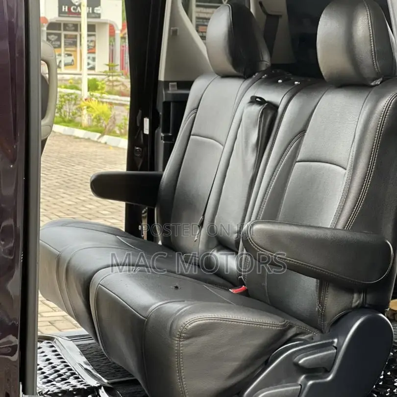 Toyota Vellfire 2008 Burgundy