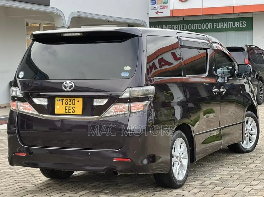 Toyota Vellfire 2008 Burgundy