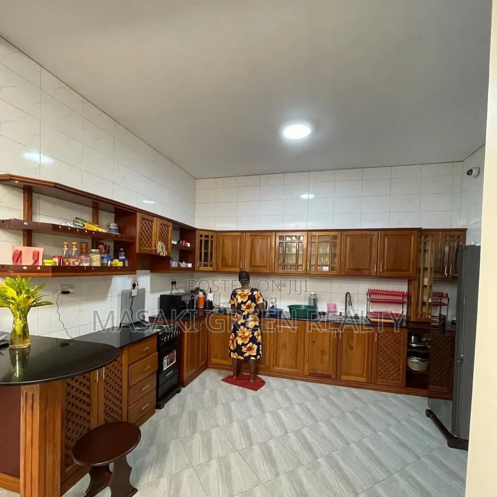 4bdrm House in Makumbusho Estate, Kinondoni for sale