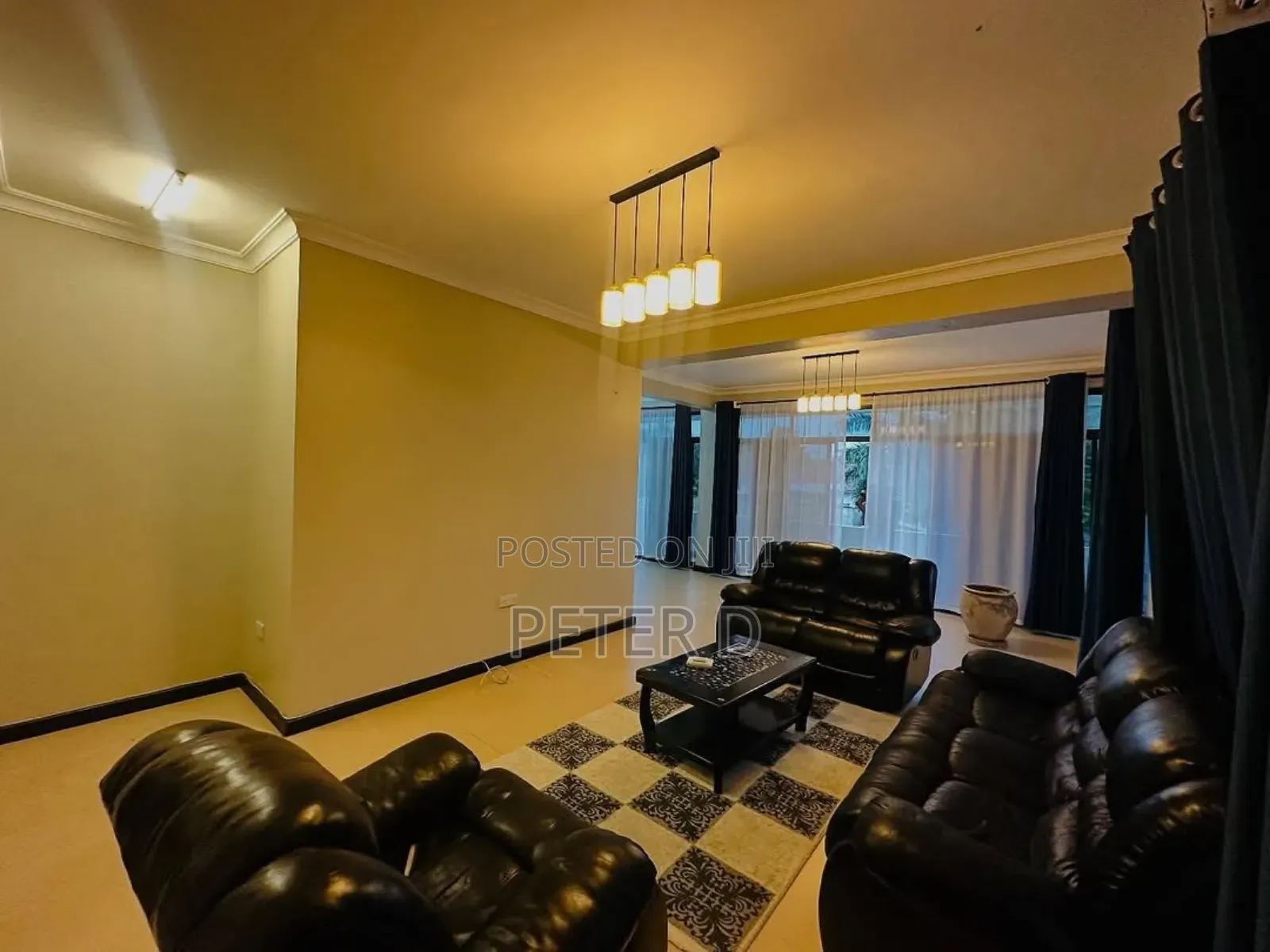 Furnished 2bdrm Apartment in Oyster Bay for rent