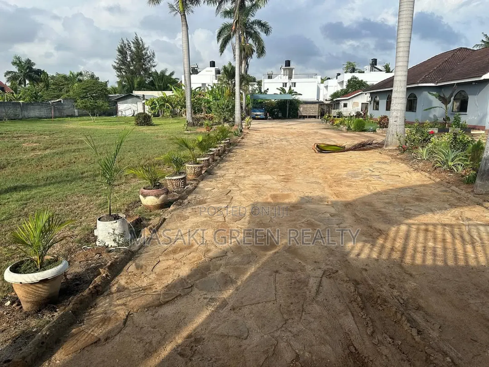4bdrm House in Mbezi Estate for sale