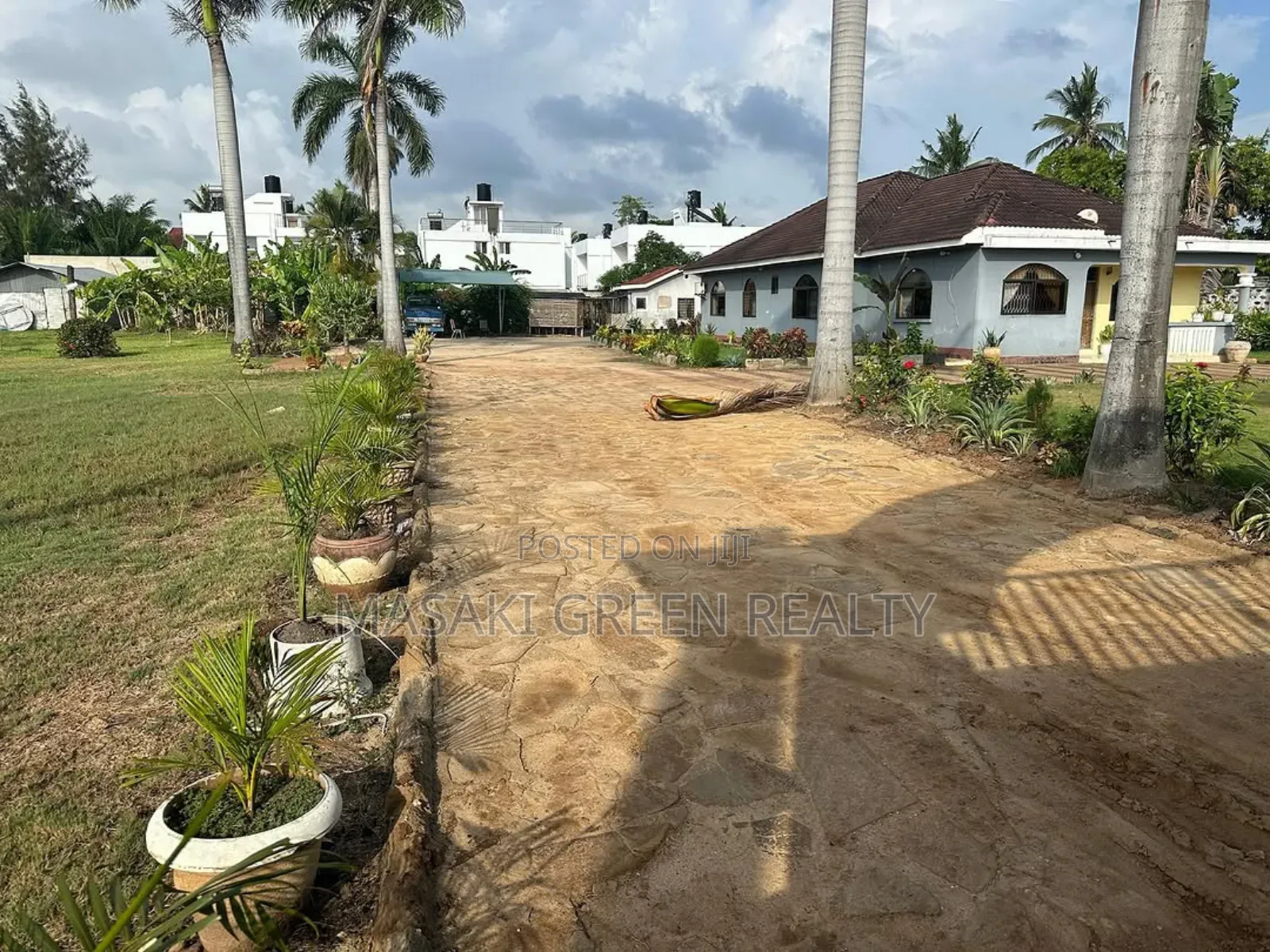 4bdrm House in Mbezi Estate for sale