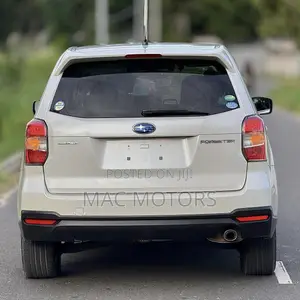 Subaru Forester 2014 Pearl