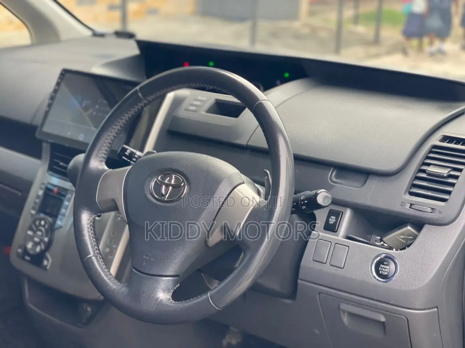 Toyota Noah 2008 Silver