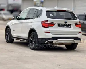 BMW X3 sDrive28i 4dr SUV (2.0L 4cyl Turbo 8A) 2015 White