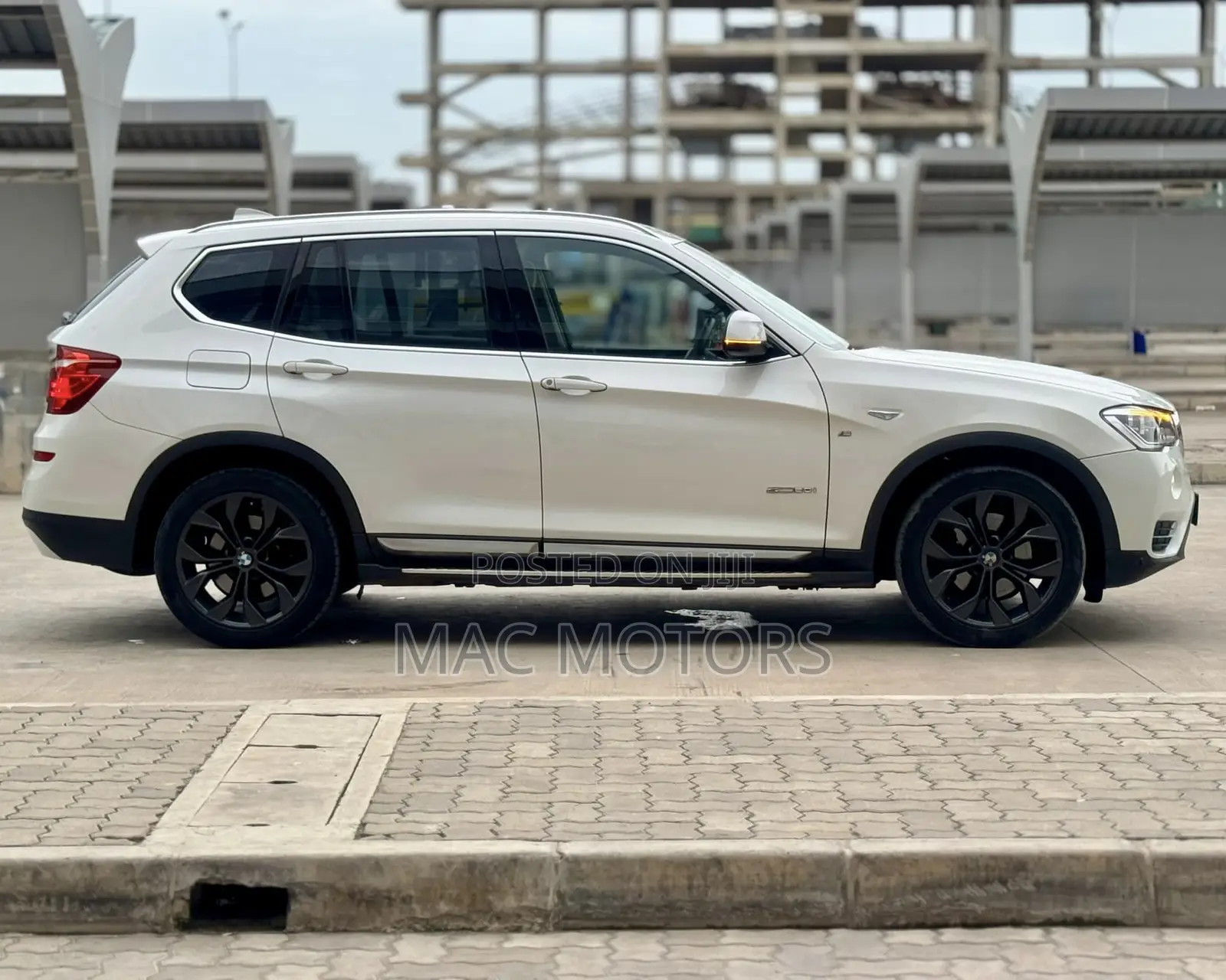 BMW X3 sDrive28i 4dr SUV (2.0L 4cyl Turbo 8A) 2015 White