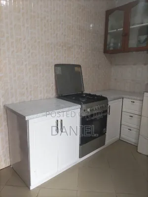 Kitchen Carbinate Kubwa Futi 8 Nyeupe