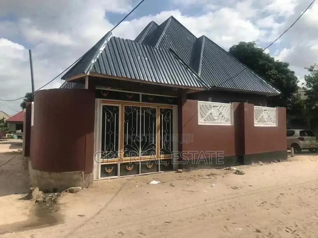 Houseeh For Sale