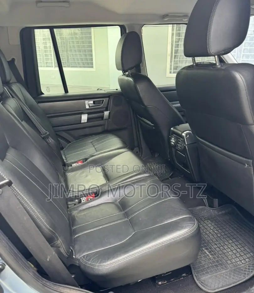 Land Rover Discovery 2011 Blue