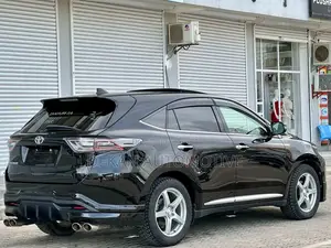 Toyota Harrier 2.5 Hybrid 4WD 2015 Black