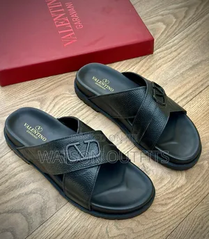 Valentino Garavani Sandals Kali Za Ngozi