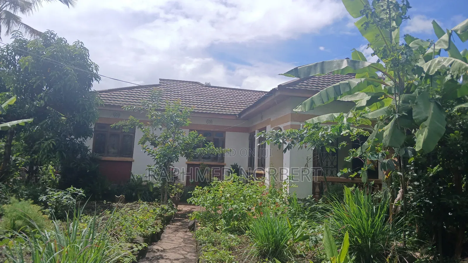 3bdrm House in Tanzania Realestates, Arusha for sale