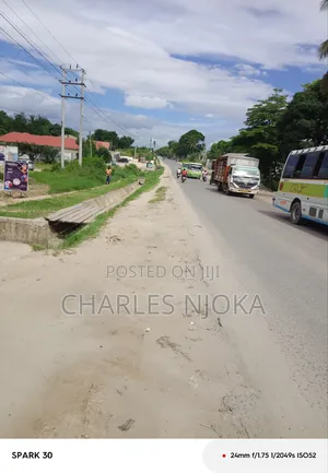 Eneo La Kibiashara Sqmita 1200 Linauzwa Ml 170 Pugu Kigogo.