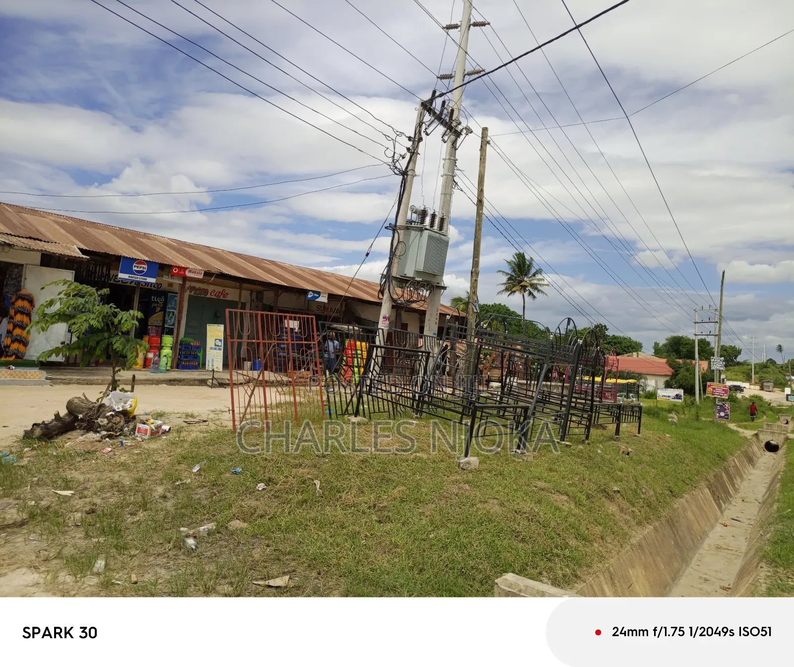 Eneo La Kibiashara Sqmita 1200 Linauzwa Ml 170 Pugu Kigogo.