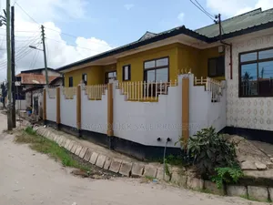 11bdrm House in Manzese for sale