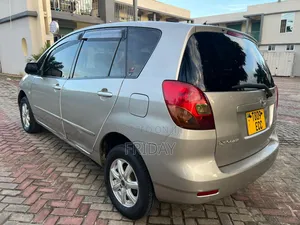 Toyota Corolla Spacio 1.5 V 2003 Gold