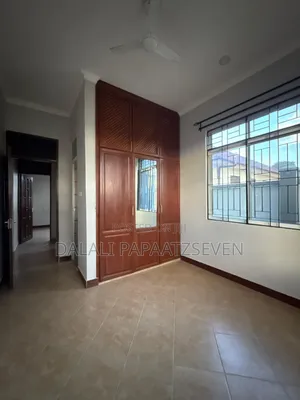 2bdrm Apartment in Dalalipapaatzseven, Bunju for rent