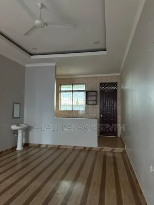 2bdrm Apartment in Dalalipapaatzseven, Bunju for rent