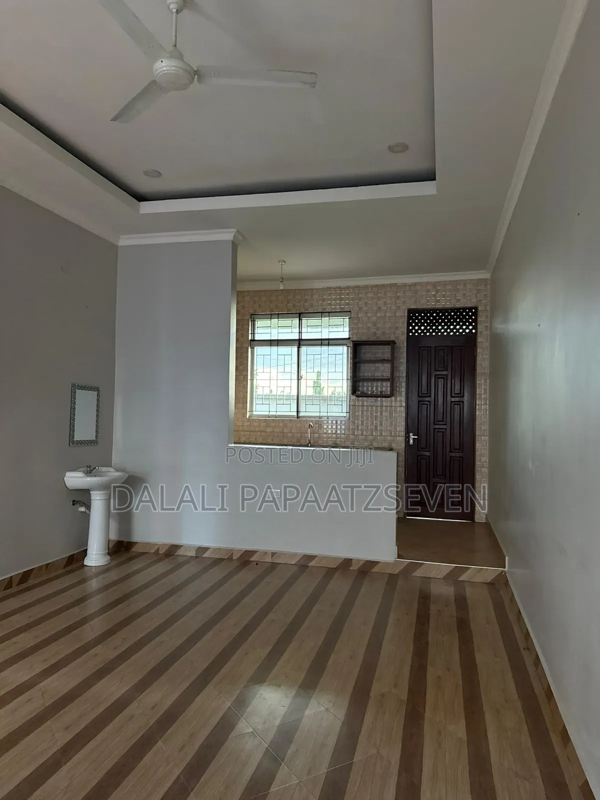 2bdrm Apartment in Dalalipapaatzseven, Bunju for rent