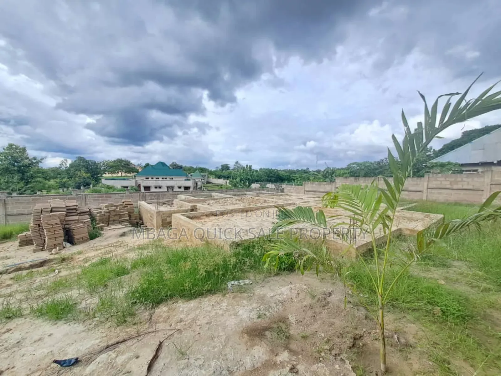 Plot for Sale at Mbezi Luguruni Area SQM 1000 Million 80