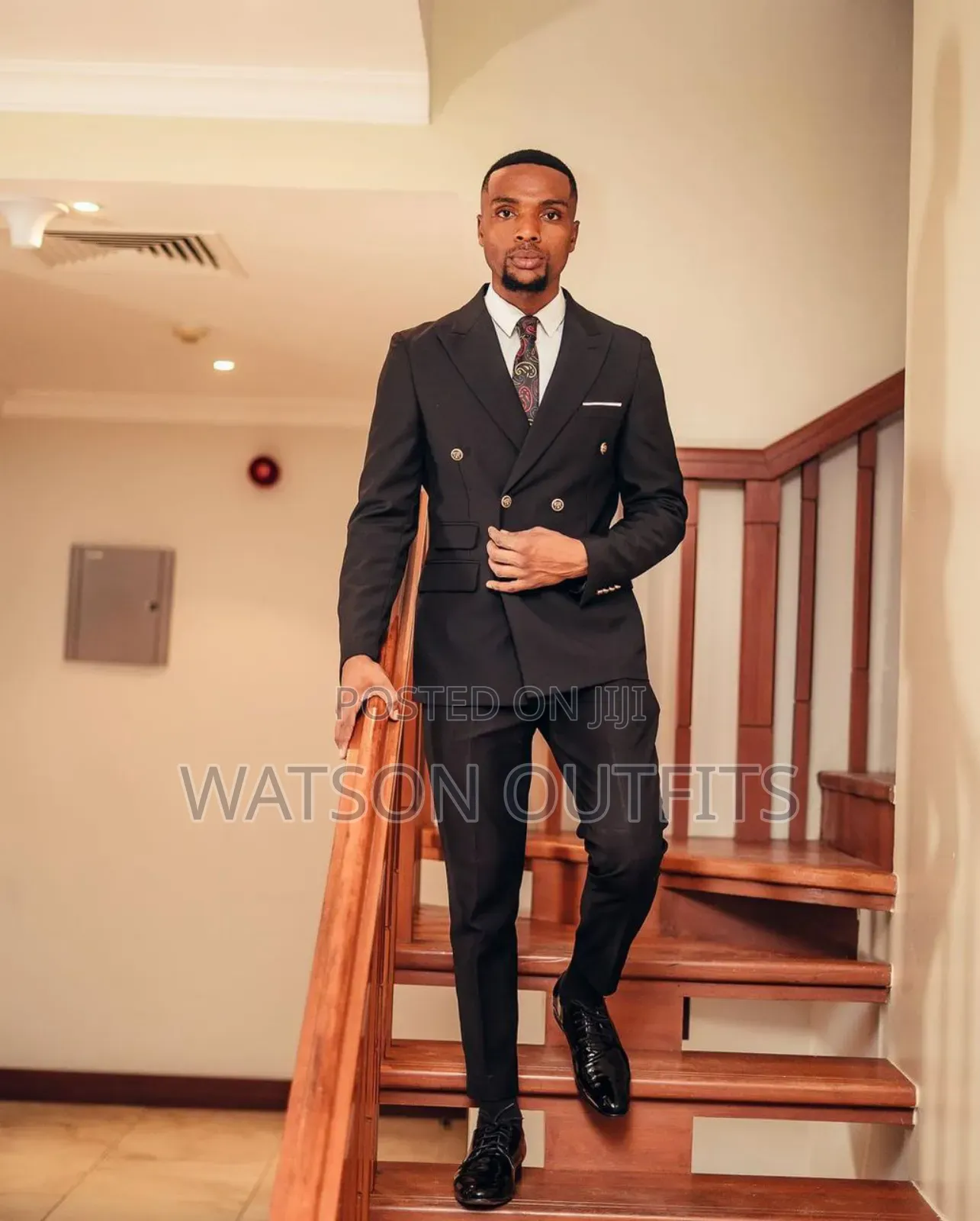 Six Buttons Male Wears/Suits With Golden Buttons
