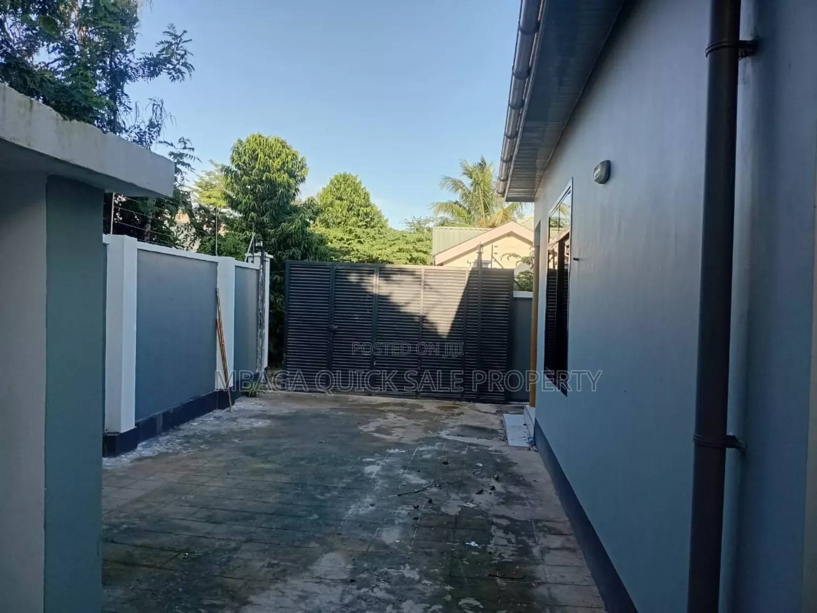 3bdrm House in Madale, Goba for sale