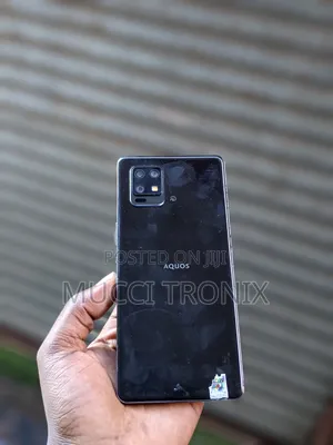 Sharp Aquos zero6 128 GB Black