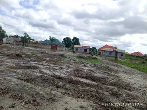 Kiwanja Sqmita 225 Kinauzwa Milion 6.5 Mahohe Rada
