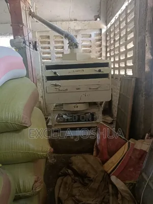 Kiwanja, Godown Na Mashine Ya Kusaga Vinauzwa Misungwi