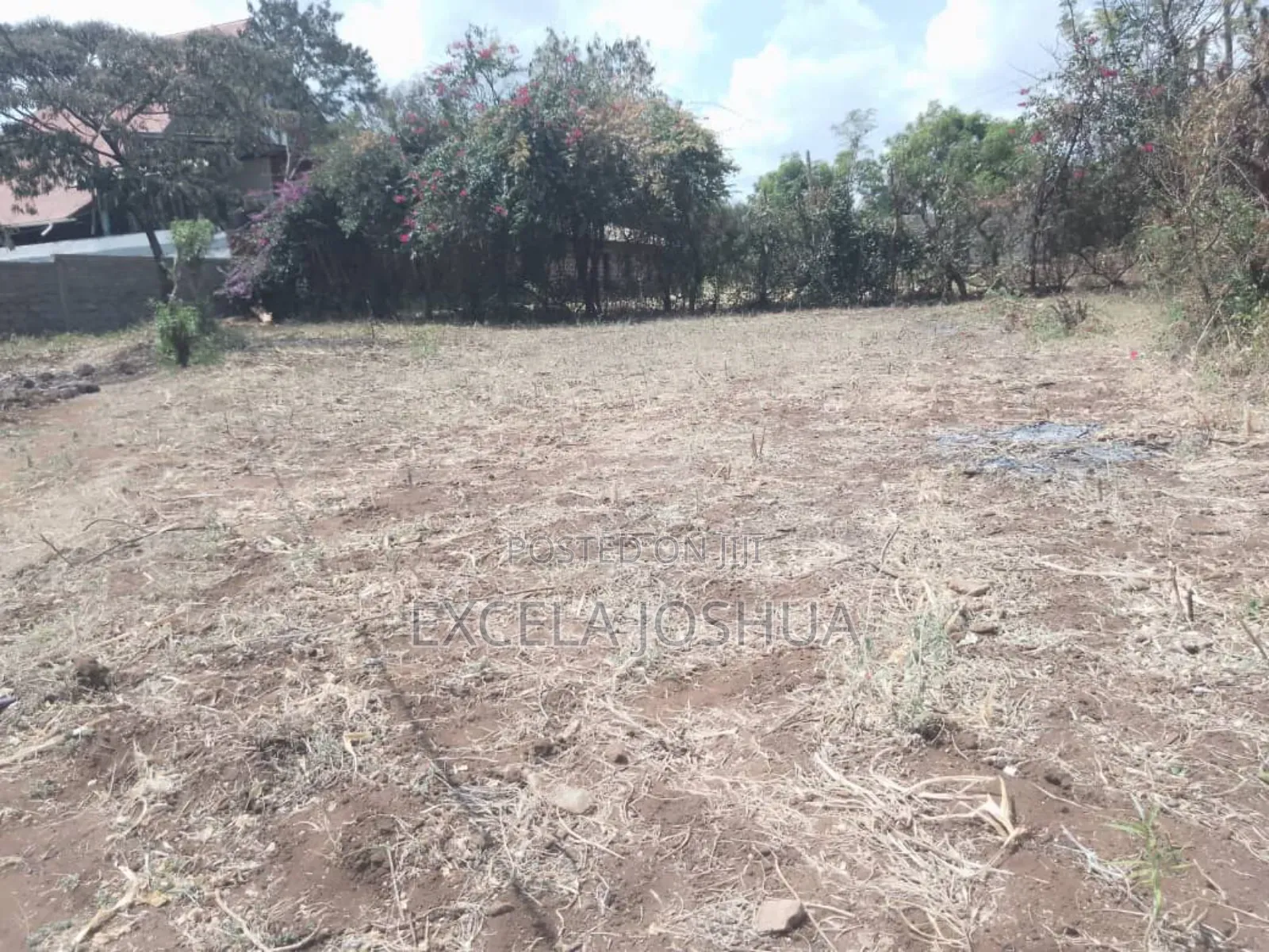 Kiwanja Cha Pili Toka Main Road Kinauzwa Himo Moshi
