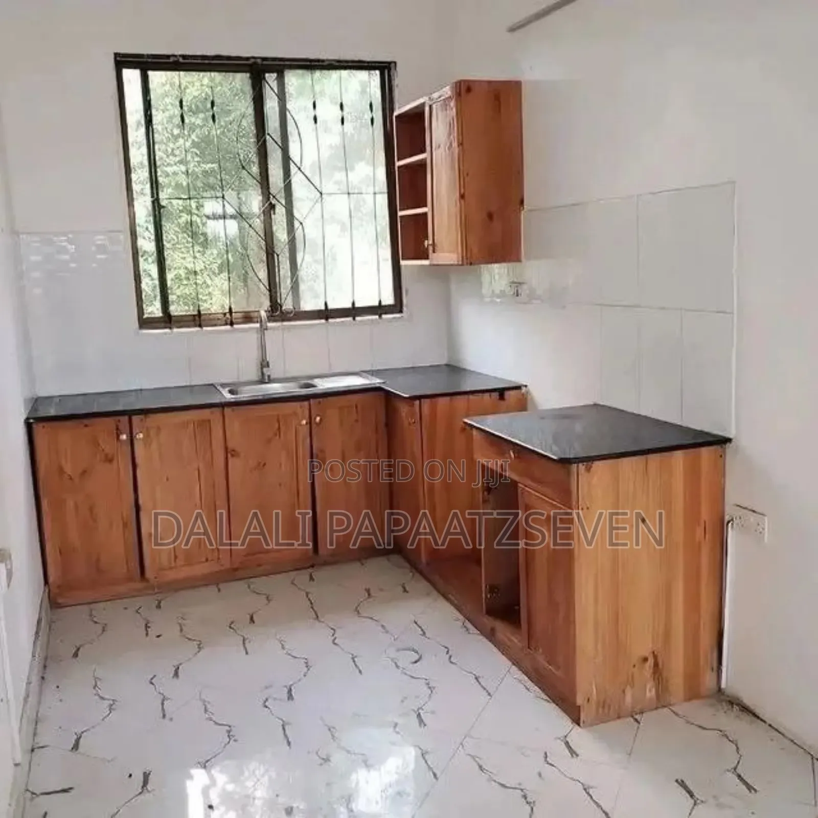 3bdrm Apartment in Dalalipapaatzseven, Kinondoni for rent