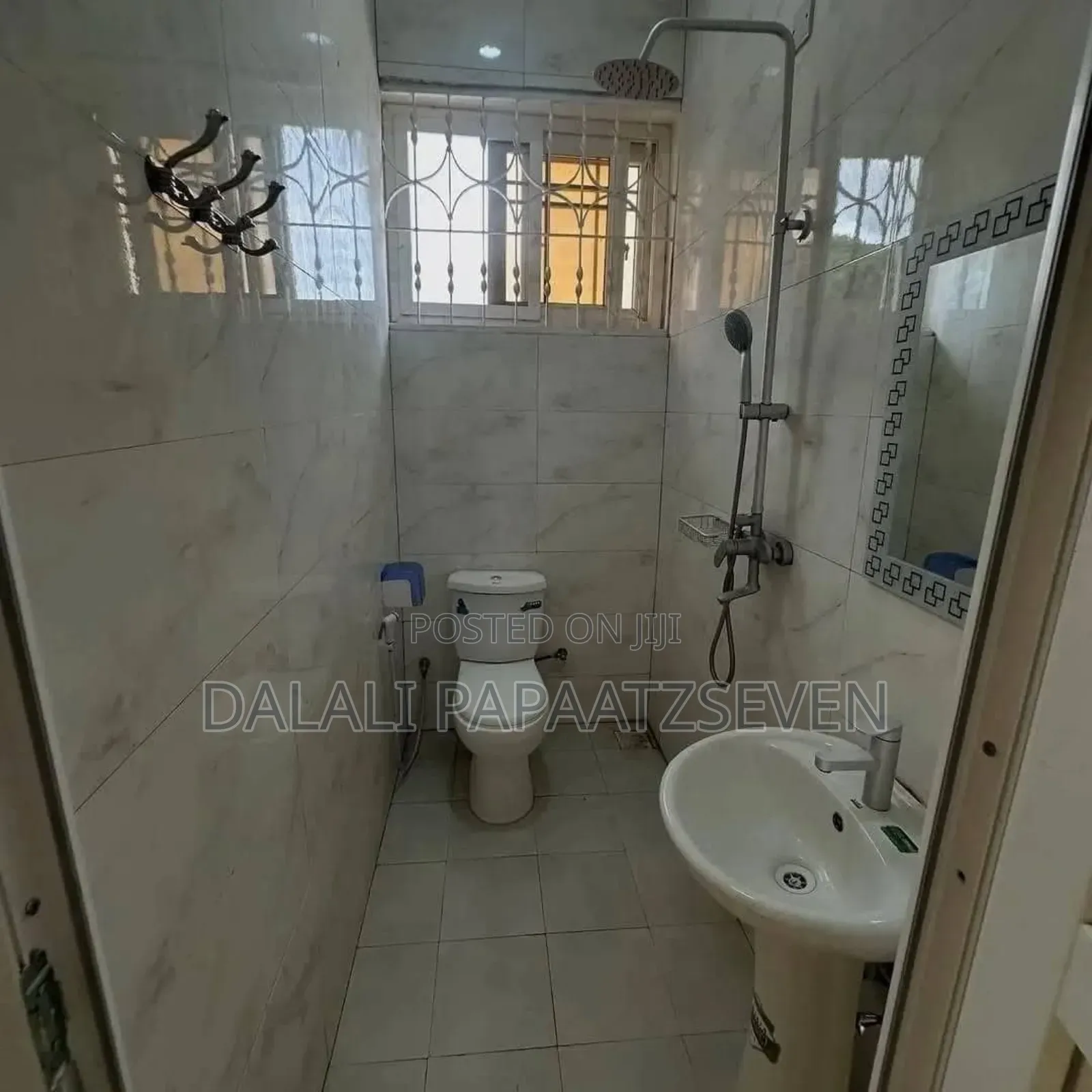 3bdrm Apartment in Dalalipapaatzseven, Kinondoni for rent