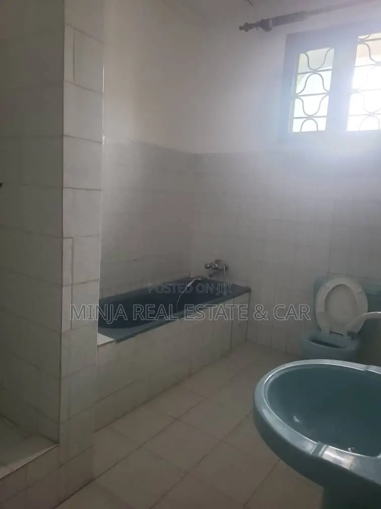5bdrm House in Mbezi Beach for rent