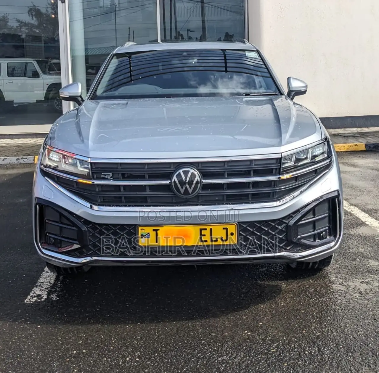 Volkswagen Touareg 2023 Silver