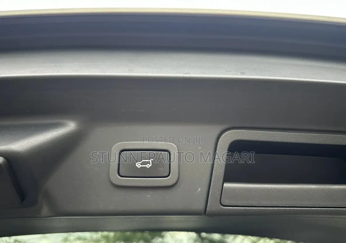 Land Rover Range Rover Velar 2018 White
